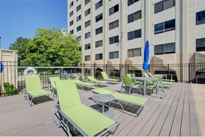 2479 Peachtree Road NE #304, Atlanta, GA 30305 - Photo 26