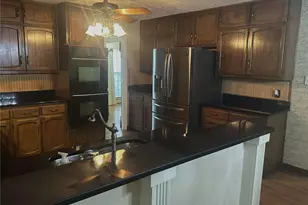 2473 Whispering Pines Dr SW, Grayson, GA 30017 - Photo 10