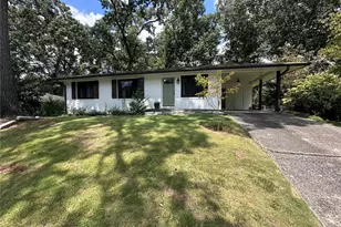 2498 Lakewood Dr NW, Kennesaw, GA 30152 - Photo 4