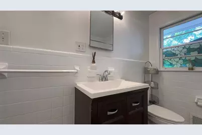 2498 Lakewood Drive, Kennesaw, GA 30152 - Photo 18