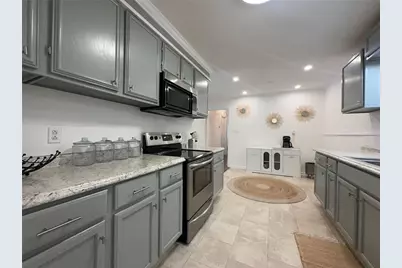 2498 Lakewood Drive NW, Kennesaw, GA 30152 - Photo 12