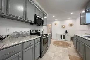 2498 Lakewood Dr NW, Kennesaw, GA 30152 - Photo 12