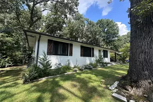 2498 Lakewood Dr NW, Kennesaw, GA 30152 - Photo 6