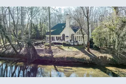 325 Riverhall Court, Sandy Springs, GA 30350 - Photo 4