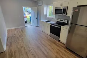 1710 McDowell Ct, Lawrenceville, GA 30044 - Photo 2