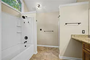 204 Spring Cir, Stockbridge, GA 30281 - Photo 14
