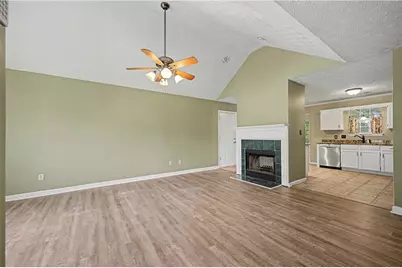 204 Spring Circle, Stockbridge, GA 30281 - Photo 4