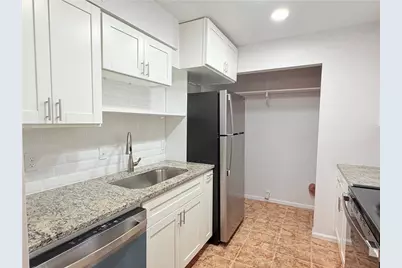 [Address not provided], Marietta, GA 30008 - Photo 12