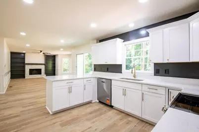 1720 Ridgefield Drive, Roswell, GA 30075 - Photo 12