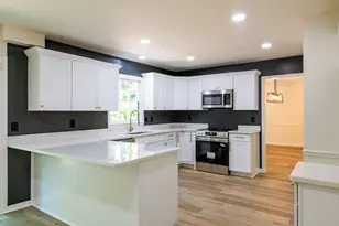 1720 Ridgefield Dr, Roswell, GA 30075 - Photo 18