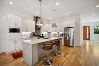 129 Holiday Avenue #B, Atlanta, GA 30307 - Photo 6
