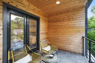 129 Holiday Ave, Atlanta, GA 30307 - Photo 24
