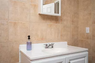 177 Silver Springs Cir SW, Atlanta, GA 30310 - Photo 18