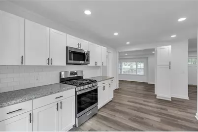 2541 Poplar Street, Snellville, GA 30078 - Photo 10