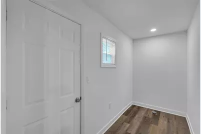 2541 Poplar Street, Snellville, GA 30078 - Photo 32