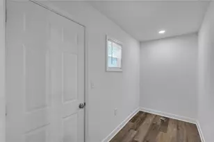 2541 Poplar St, Snellville, GA 30078 - Photo 32
