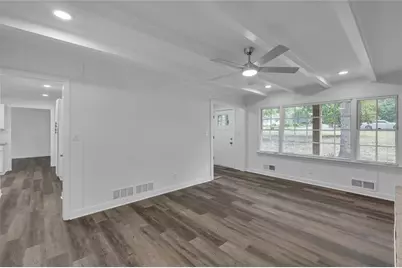 2541 Poplar Street, Snellville, GA 30078 - Photo 14