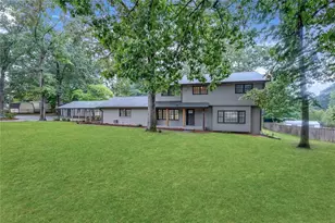 2541 Poplar St, Snellville, GA 30078 - Photo 36