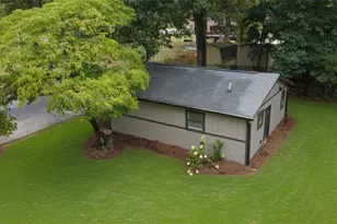 2541 Poplar St, Snellville, GA 30078 - Photo 28
