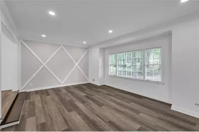 2541 Poplar Street, Snellville, GA 30078 - Photo 4