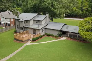 2541 Poplar St, Snellville, GA 30078 - Photo 2