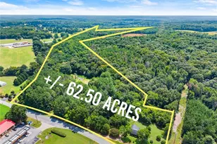 1097 Doster Rd, Jefferson, GA 30549 - Photo 1