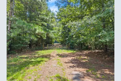 1097 Doster Road, Jefferson, GA 30549 - Photo 2