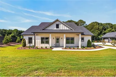 118 Henson Drive, Monroe, GA 30655 - Photo 2