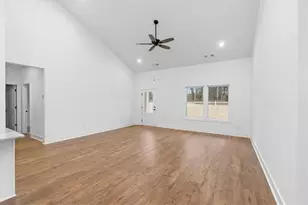 118 Henson Dr, Monroe, GA 30655 - Photo 16