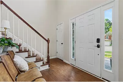 1080 Olde Roswell Grove, Roswell, GA 30075 - Photo 4
