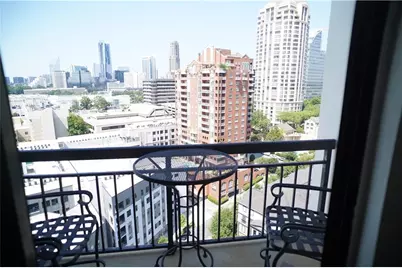 3481 Lakeside Drive NE #2207, Atlanta, GA 30326 - Photo 18