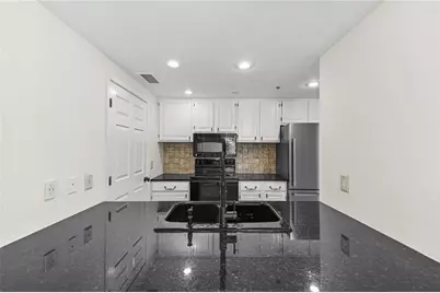 3481 Lakeside Drive NE #2207, Atlanta, GA 30326 - Photo 6