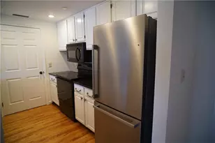 3481 Lakeside Dr NE, Atlanta, GA 30326 - Photo 4