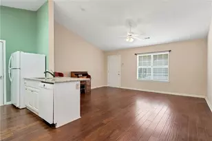 2987 Bentley Park Cir, Gainesville, GA 30504 - Photo 10