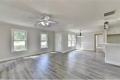 2725 Milton Bryan Drive, Loganville, GA 30052 - Photo 8