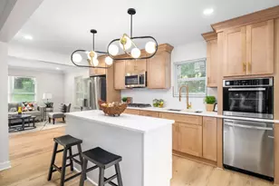 2028 Hilburn Dr SE, Atlanta, GA 30316 - Photo 2