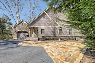 1189 Sunnyside Rd, Hiawassee, GA 30546 - Photo 2