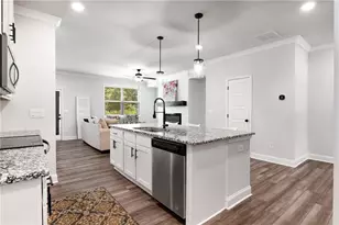 4635 Cypress Pk Dr, Gainesville, GA 30504 - Photo 6