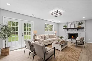 6883 Creekmoor Ln, Riverdale, GA 30296 - Photo 24