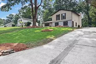 6883 Creekmoor Ln, Riverdale, GA 30296 - Photo 1