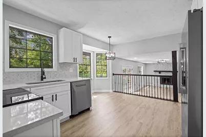 6883 Creekmoor Lane, Riverdale, GA 30296 - Photo 14