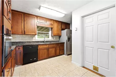 2681 Kings Circle, Lawrenceville, GA 30044 - Photo 22