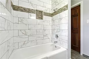2681 Kings Circle, Lawrenceville, GA 30044 - Photo 38