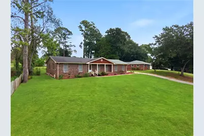 2681 Kings Circle, Lawrenceville, GA 30044 - Photo 2