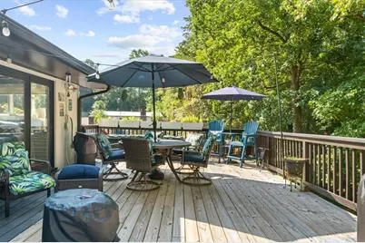 5823 Lakeshore Drive, Buford, GA 30518 - Photo 82