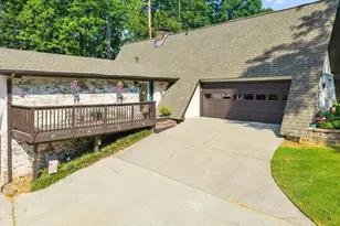 5823 Lakeshore Dr, Buford, GA 30518 - Photo 110