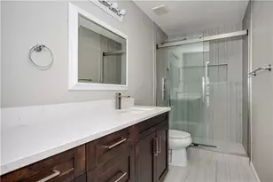 105 Celia Ct, Alpharetta, GA 30022 - Photo 14