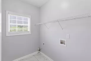 1332 Melrose Woods Ln, Lawrenceville, GA 30045 - Photo 18