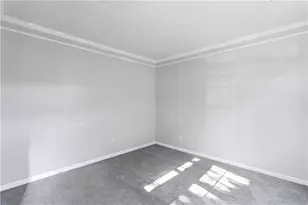 1332 Melrose Woods Ln, Lawrenceville, GA 30045 - Photo 6