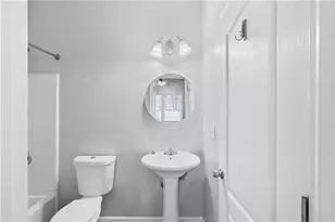 1332 Melrose Woods Ln, Lawrenceville, GA 30045 - Photo 26